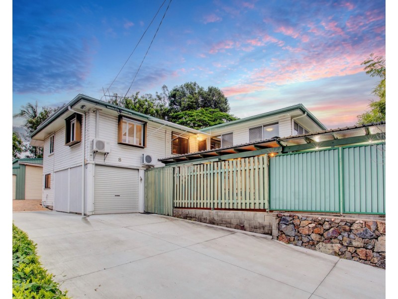 8 Narthanya Street, Chermside West QLD 4032