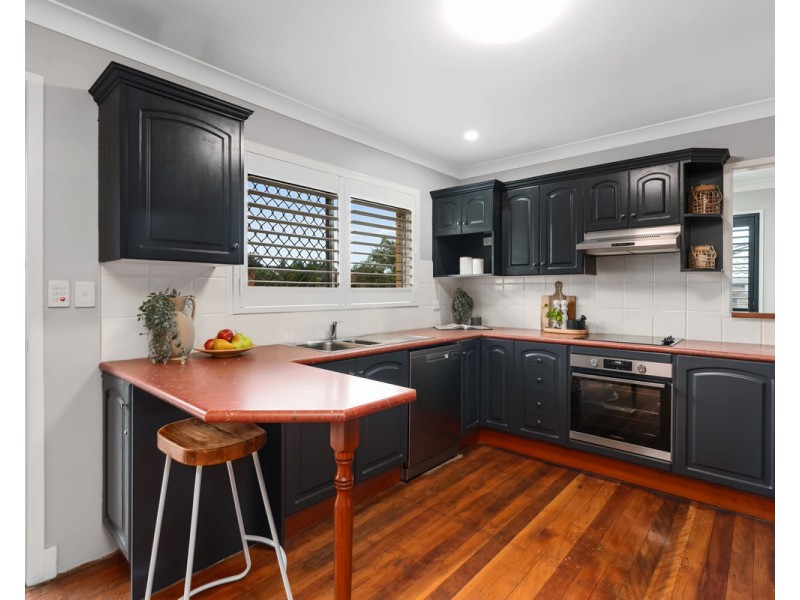 11 Toomey Street, Chermside West QLD 4032