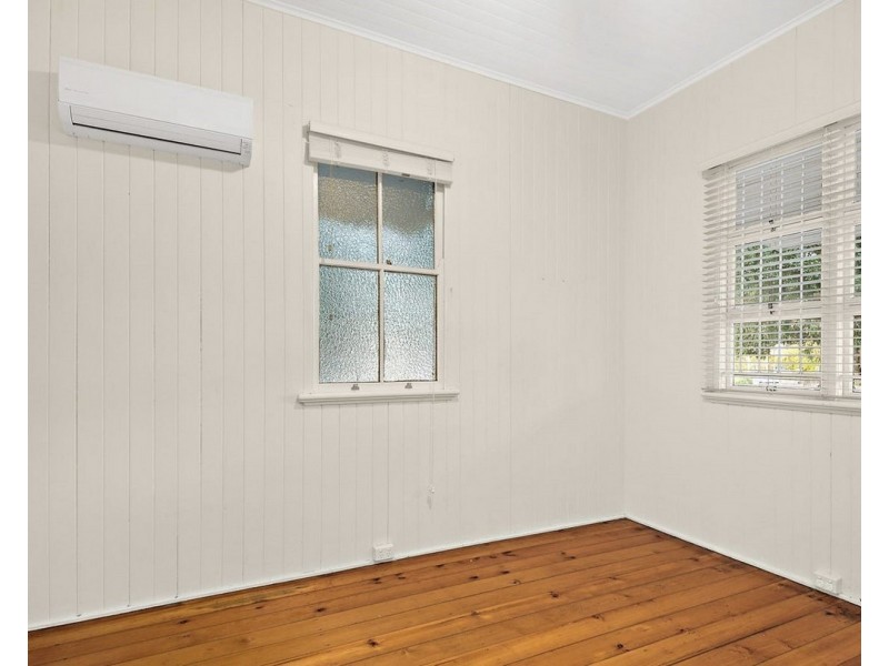 24 Hunt Street, Hamilton QLD 4007