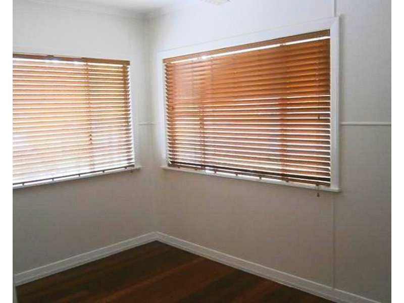 80 Tenth Avenue, Kedron QLD 4031