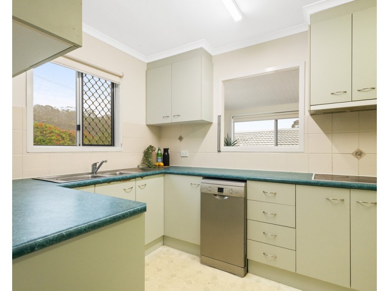 10 Narthanya Street, Chermside West QLD 4032