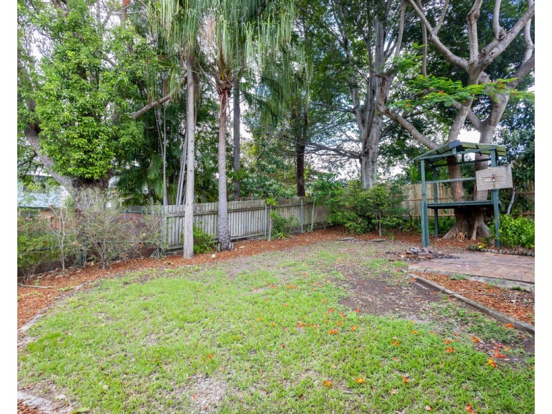 10 Narthanya Street, Chermside West QLD 4032