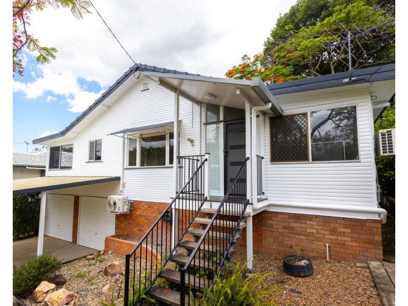 10 Narthanya Street, Chermside West QLD 4032