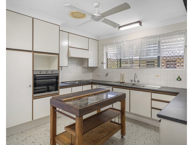 8 Hillhouse Street, Aspley QLD 4034