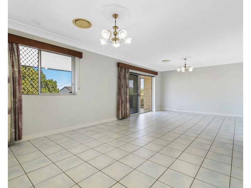8 Hillhouse Street, Aspley QLD 4034