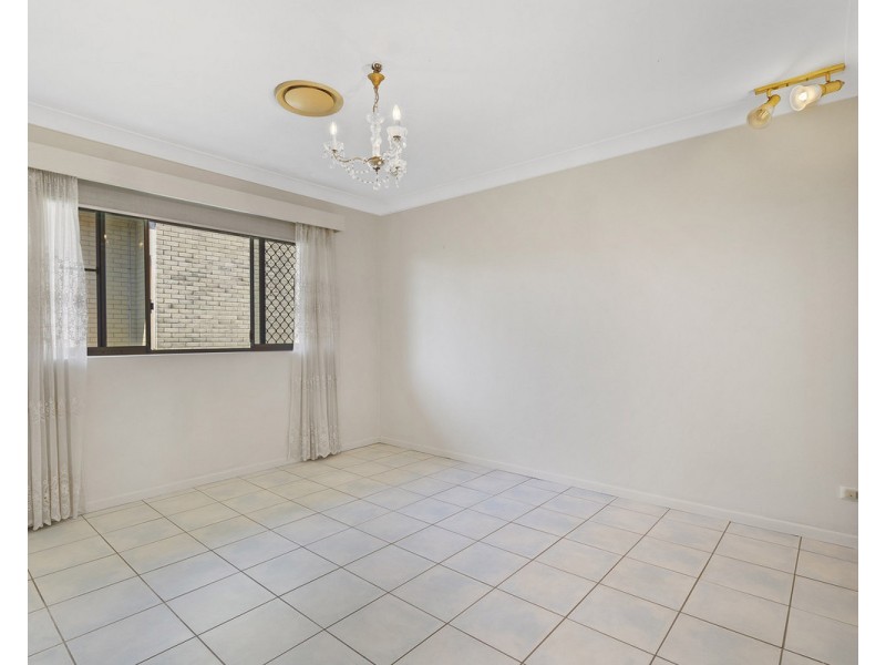 8 Hillhouse Street, Aspley QLD 4034