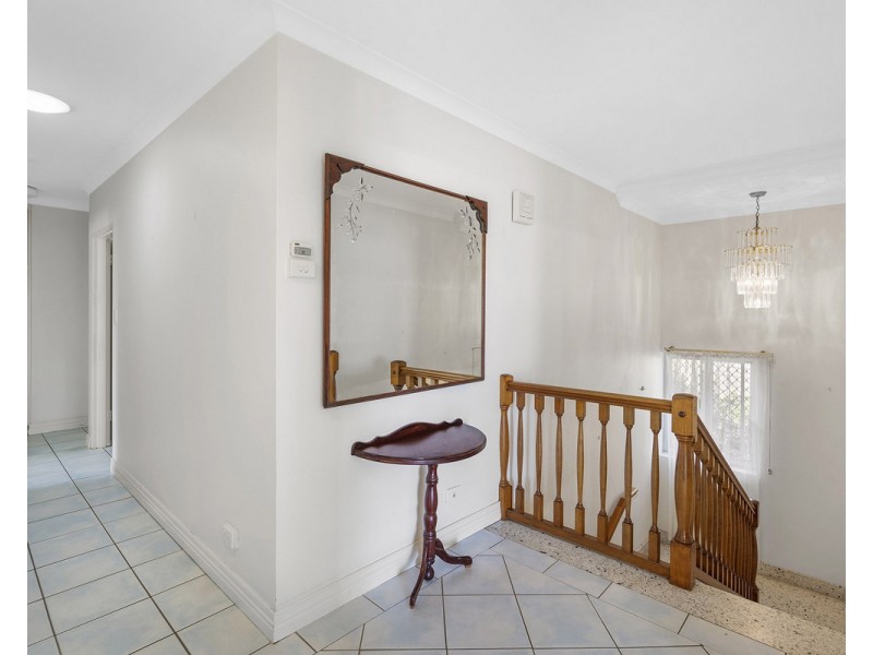 8 Hillhouse Street, Aspley QLD 4034