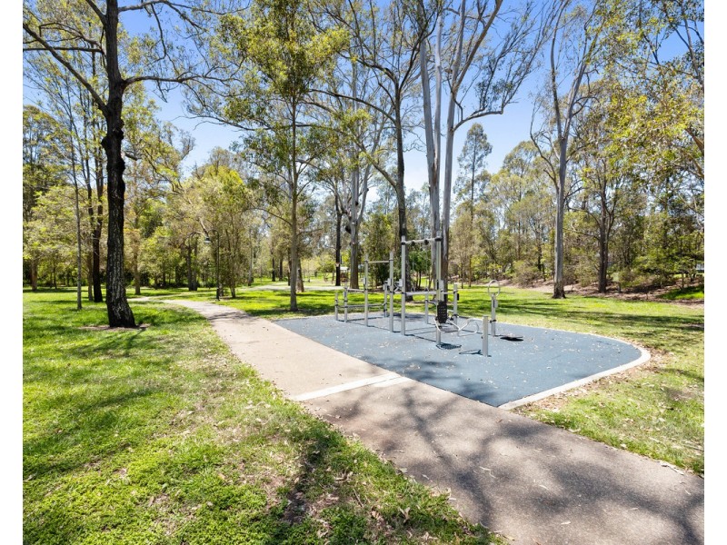 9 Stallone Circuit, Mcdowall QLD 4053