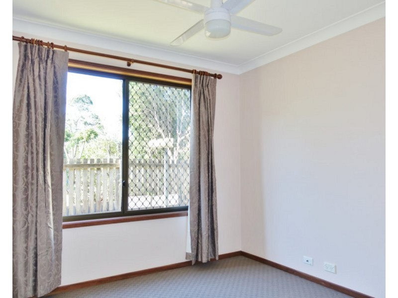 4 Jasmine Court, Fitzgibbon QLD 4018