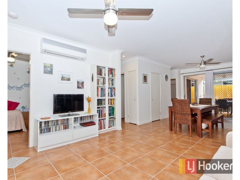 14 Hinchinbrook Avenue, Fitzgibbon QLD 4018