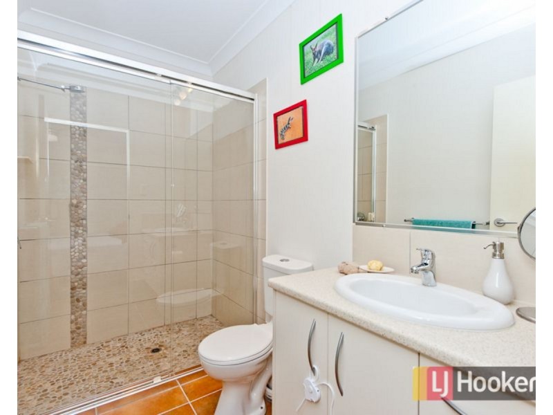 14 Hinchinbrook Avenue, Fitzgibbon QLD 4018