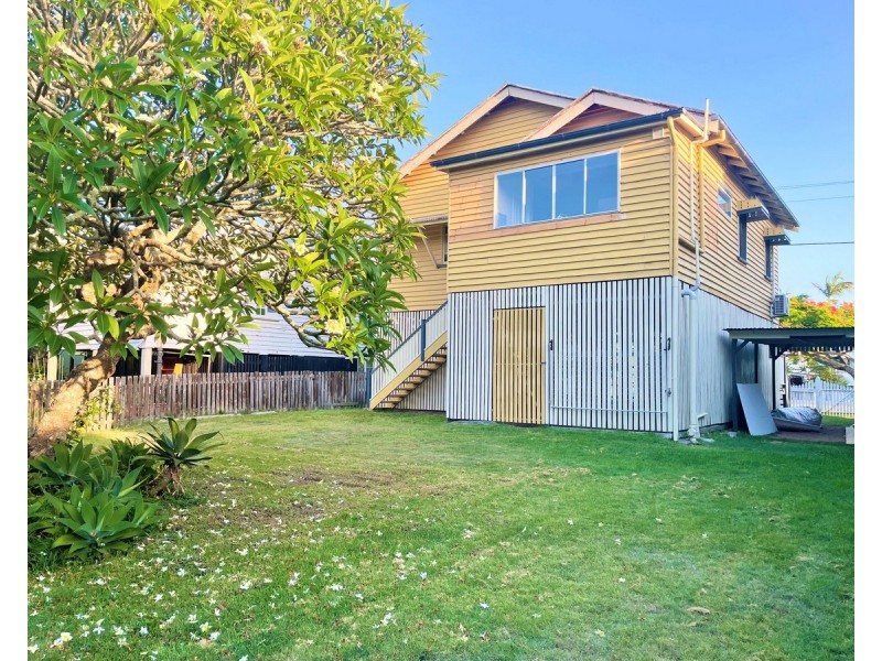 34 Cotton Street, Shorncliffe QLD 4017