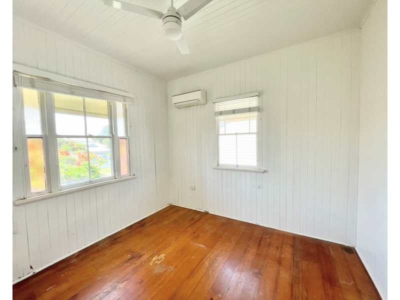 34 Cotton Street, Shorncliffe QLD 4017