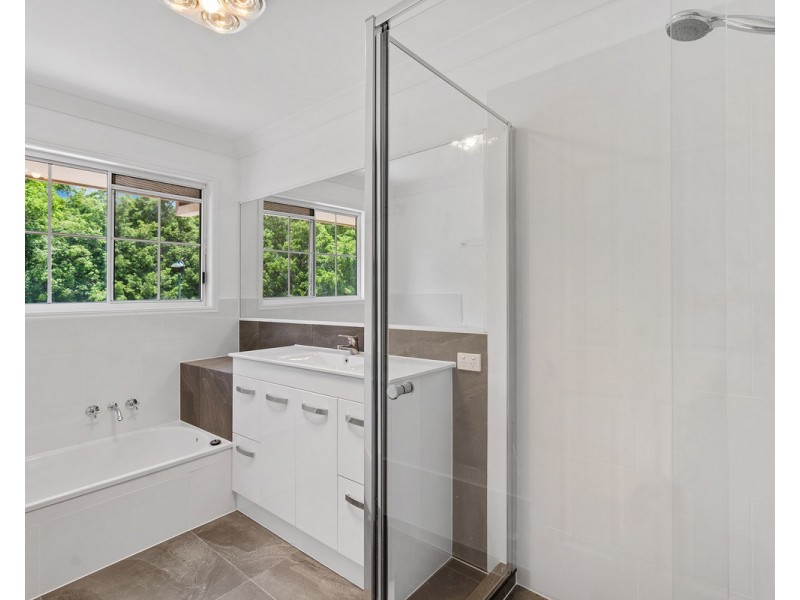 59 Wendon Way, Bridgeman Downs QLD 4035