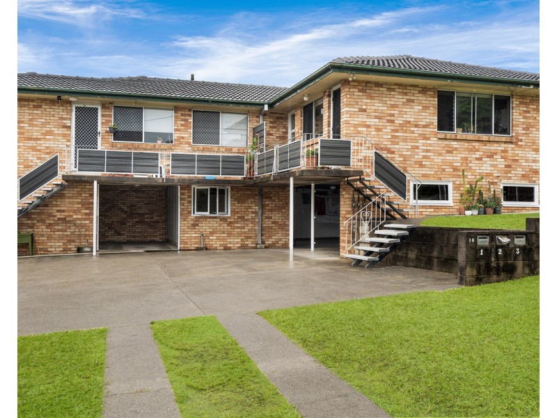 2/10 Parkham Avenue, Wavell Heights QLD 4012