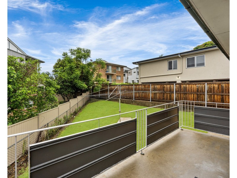 2/10 Parkham Avenue, Wavell Heights QLD 4012