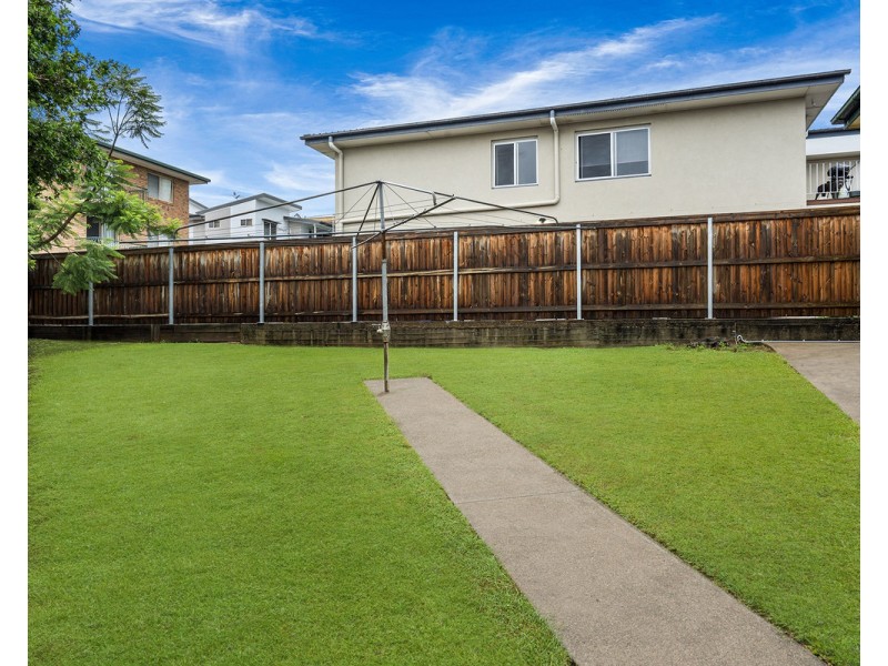 2/10 Parkham Avenue, Wavell Heights QLD 4012