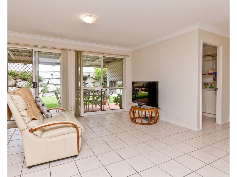54 Van Dyke Crescent, Mcdowall QLD 4053