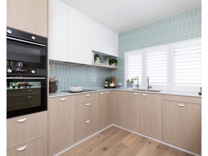 16 Ashley Road, Chermside West QLD 4032