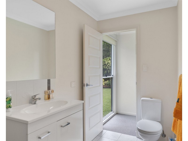 2/27 Reinhold Crescent, Chermside QLD 4032
