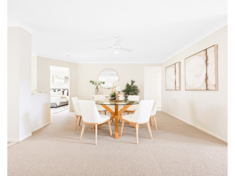 20 Carrington Place, Bridgeman Downs QLD 4035