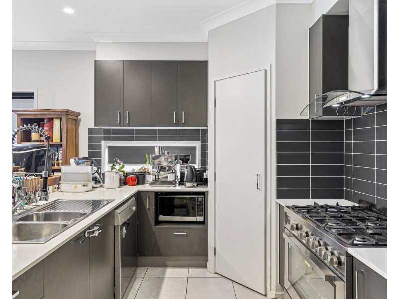 24 Aldritt Place, Bridgeman Downs QLD 4035