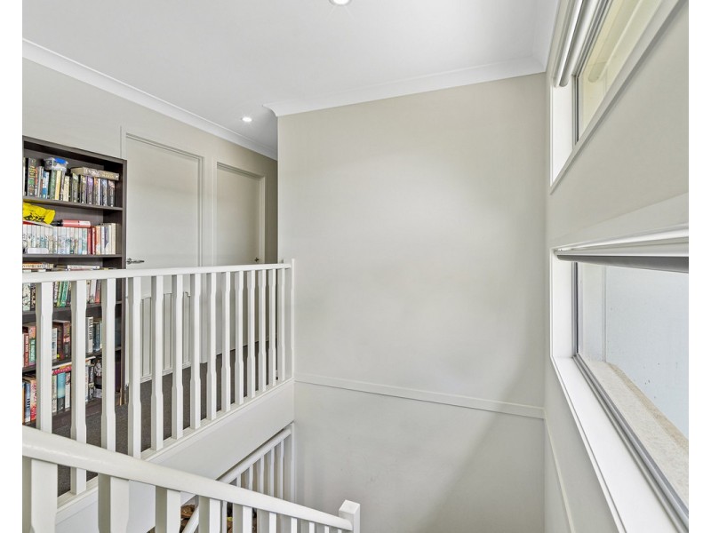 24 Aldritt Place, Bridgeman Downs QLD 4035