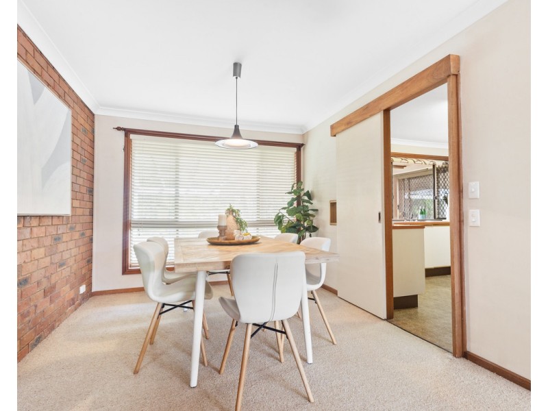 16 Dimboola Street, Bridgeman Downs QLD 4035