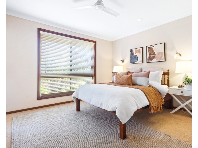 16 Dimboola Street, Bridgeman Downs QLD 4035