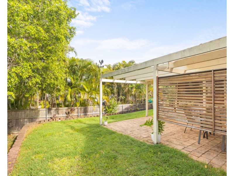 16 Dimboola Street, Bridgeman Downs QLD 4035