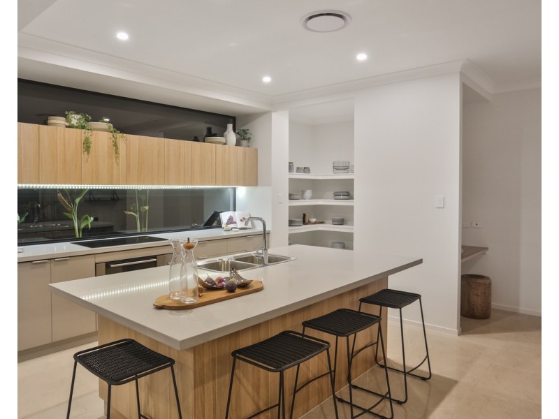 209 Canvey Street, Upper Kedron QLD 4055