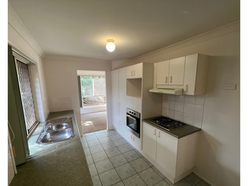 4 Jarrah Place, Fitzgibbon QLD 4018
