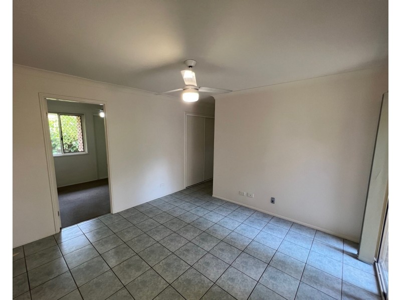 4 Jarrah Place, Fitzgibbon QLD 4018