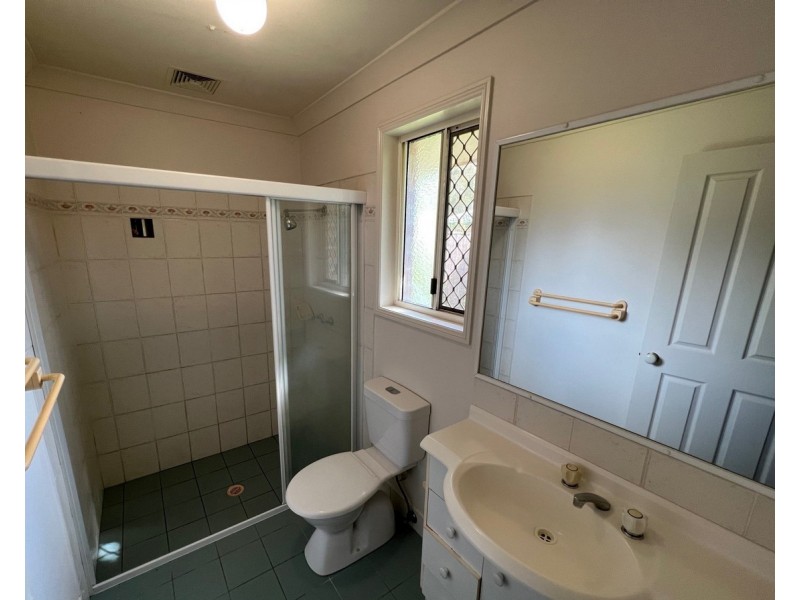 4 Jarrah Place, Fitzgibbon QLD 4018