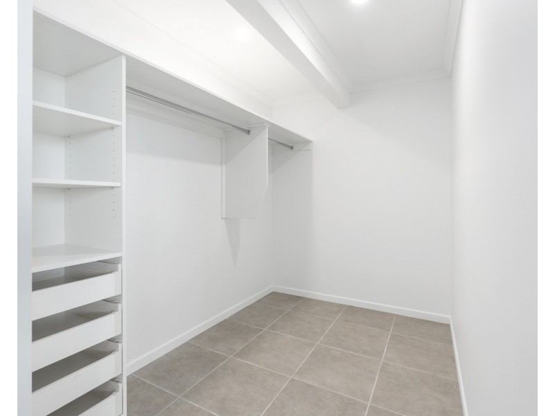 28 Backford Street, Chermside West QLD 4032