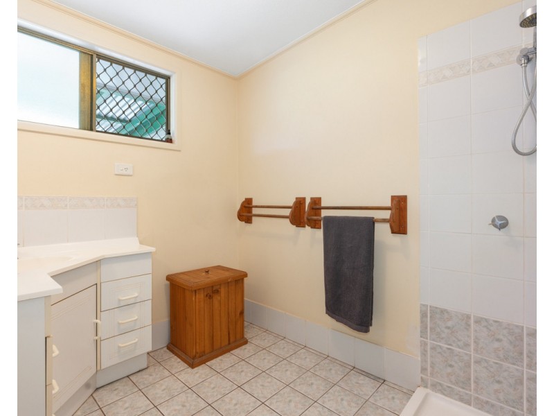 28 Backford Street, Chermside West QLD 4032