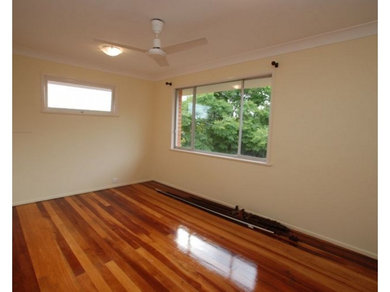 37 Marban Street, Chermside West QLD 4032