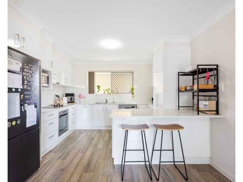 2/58 Norman Drive, Chermside QLD 4032