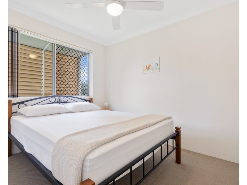 2/58 Norman Drive, Chermside QLD 4032