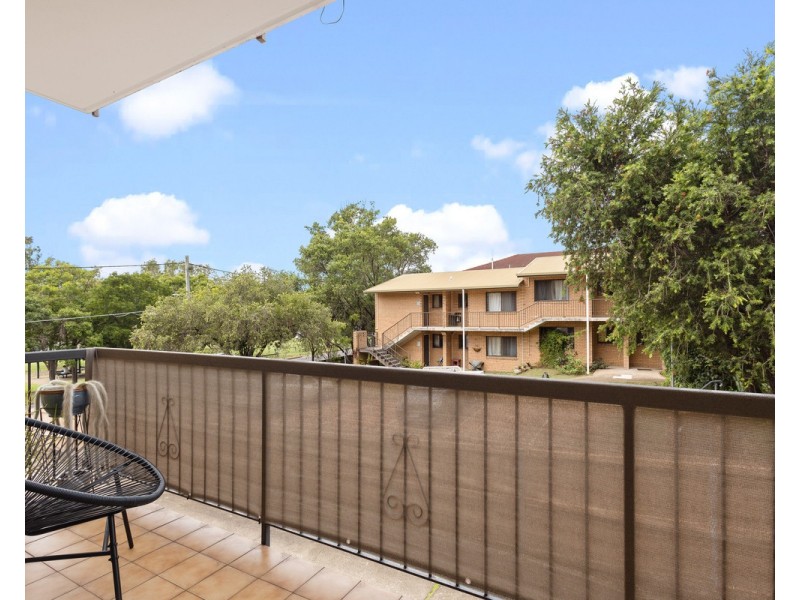 2/58 Norman Drive, Chermside QLD 4032