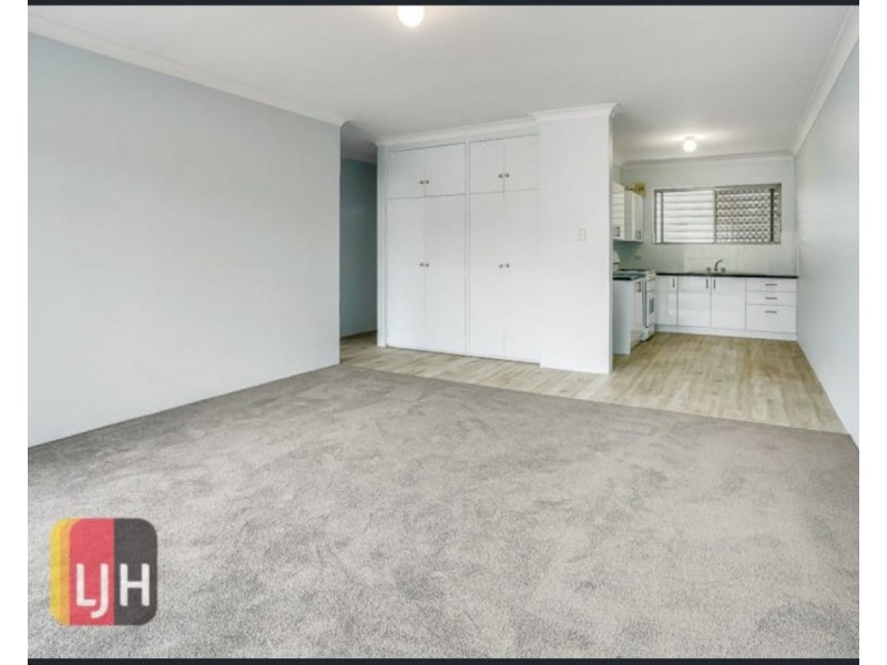 2/58 Fifth Avenue, Kedron QLD 4031