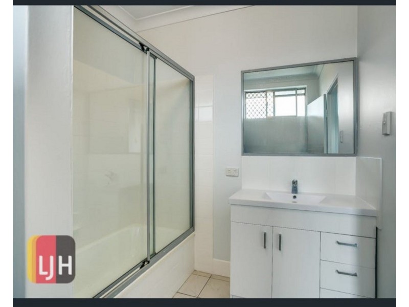 2/58 Fifth Avenue, Kedron QLD 4031