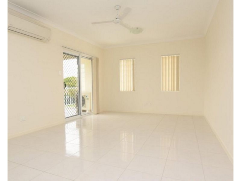 2/28 Church Road, Zillmere QLD 4034