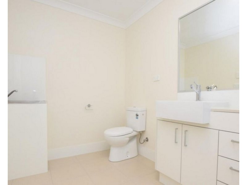 2/28 Church Road, Zillmere QLD 4034