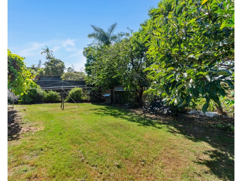 9 Ashley Road, Chermside West QLD 4032