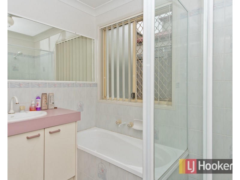 12 Rivergum Close, Fitzgibbon QLD 4018