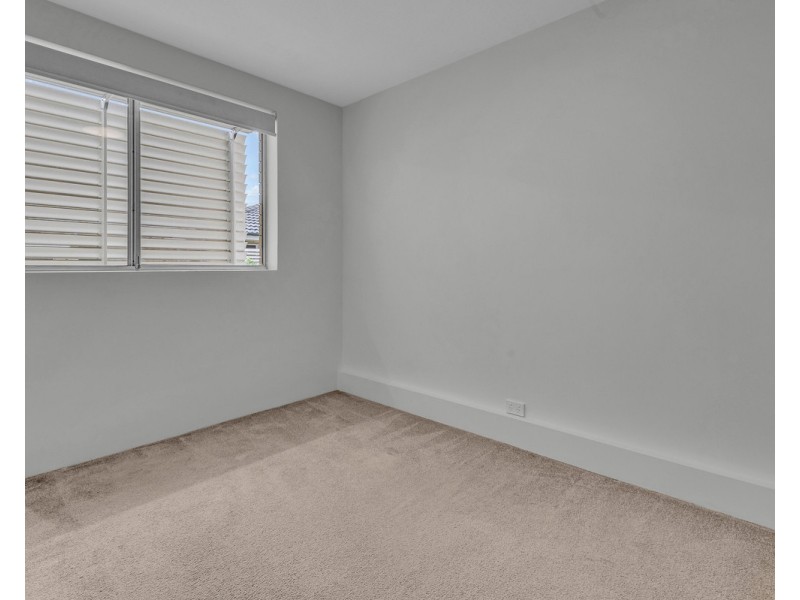 2/17 View Street, Chermside QLD 4032