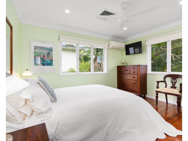 56 Pullford Street, Chermside West QLD 4032