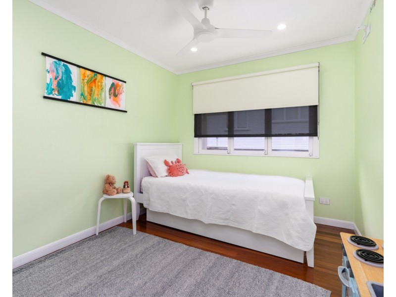 56 Pullford Street, Chermside West QLD 4032