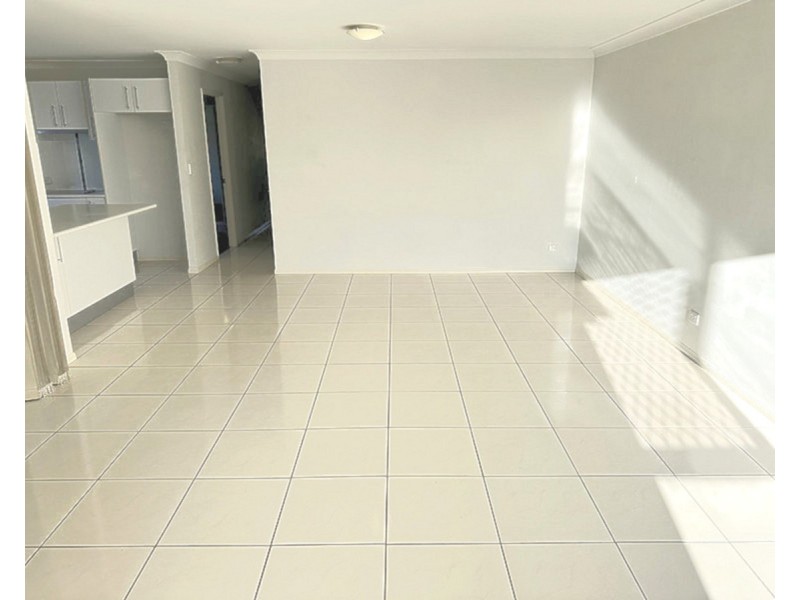 6A Olivine Court, Rothwell QLD 4022